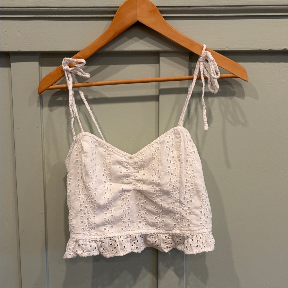 3 for $20  Top Hollister M Boho Romantic Coastal Cowboy Eyelet Ruffle Crop
